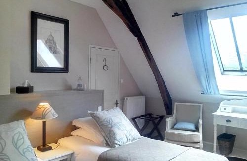 Beaulieu-les-Loches Maison | Le Grand Presbytère de Beaulieu