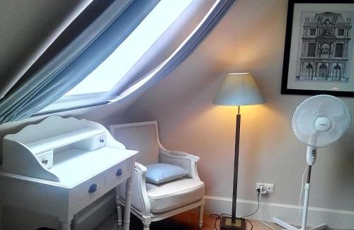 Beaulieu-les-Loches Maison | Le Grand Presbytère de Beaulieu