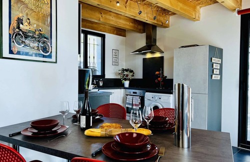 Buis-les-Baronnies Villa | ⭐ Le Grand Sabouillon ⭐ Villa style loft ⭐ piscine privée ⭐ vue Mt Ventoux ⭐