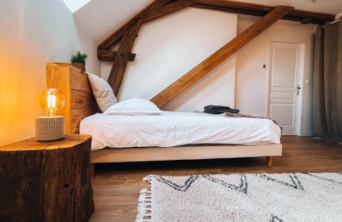 Chateauroux Appartement | Le Grenier d’Anatole : Parking/Haut Standing