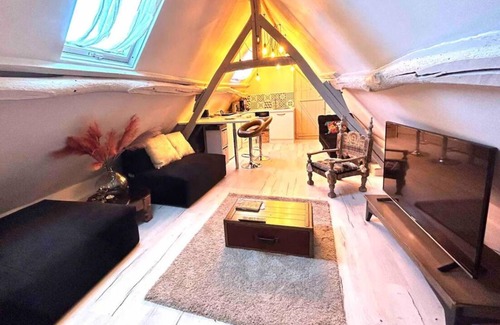 Fiquefleur-Equainville Appartement | Le grenier des initiés, en pleine campagne , 8 km d honfleur.