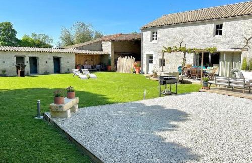 Saint-Medard-d'Aunis Maison | Le Grenier - Gîte de Charme La Rochelle
