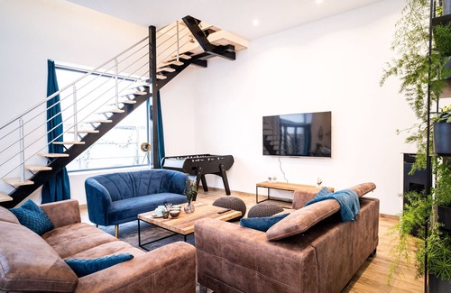 Rombies-et-Marchipont Maison | Le GROFT, grange-loft dans un écrin de nature