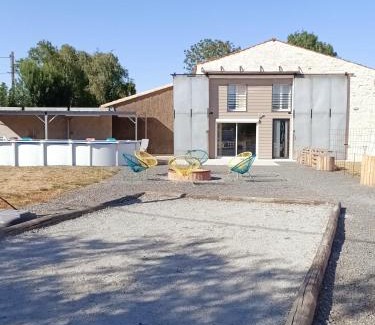 Plaine-D'Argenson Maison | Le Hangar de Papi