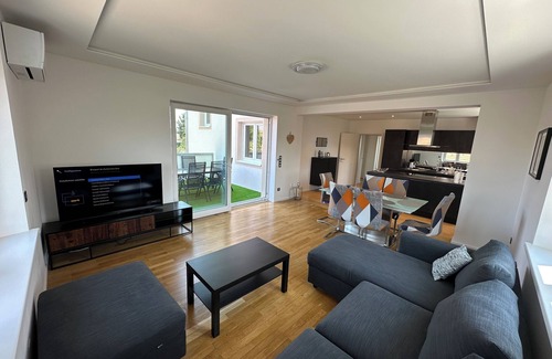 Innenheim Appartement | Le Hibou 🦉 Large apartment 100 m2, 8personnes, not overlooked, private