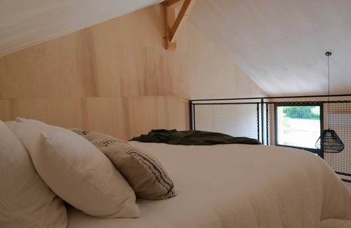 Montcuq-en-Quercy-Blanc Autre | Le IIII - loft à la campagne