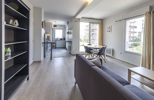 Les Hauts de Saint-Aubin Appartement | Le Jane Addams - Appartement calme avec balcon