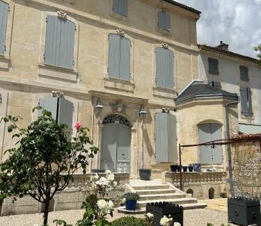 Saint-Jean-d'Angely Lit Et Petit-Déjeuner | Le Jardin des Anges
