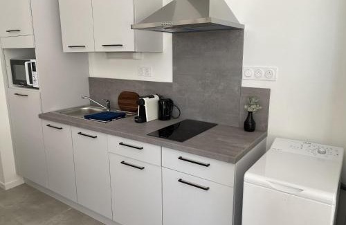 Romans-sur-Isere Appartement | Le Jules Appart'Hotel, centre ville Romans-sur-Isère