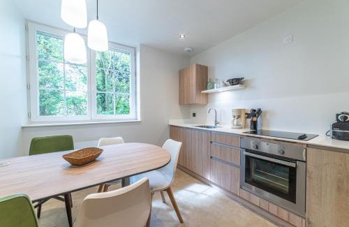 Paray-le-Monial Appartement | Le Jungle - Appt pour 6 avec parking privé