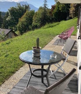 Chamoson Lit Et Petit-Déjeuner | Le Lézard et la Grenouille BnB