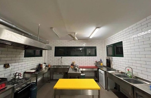 Niamey Appartement | Le Lézard Vert, Maison d'Affair à Niamey 1 BR Suite