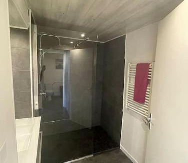 Paroy-sur-Tholon Appartement | Le Leone