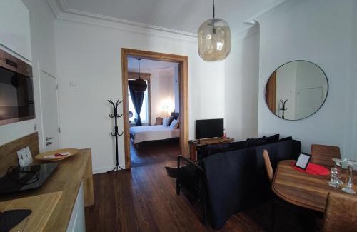 Saint-Laurent Appartement | Le Liégeois - proche centre - Maison de maître