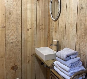 Cholet Appartement | Le logis de la Grange aux Gîtes de l'Etang des Noues,