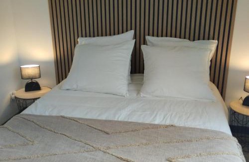 Saint-Amadou Maison | Le Logis de la Voie Verte