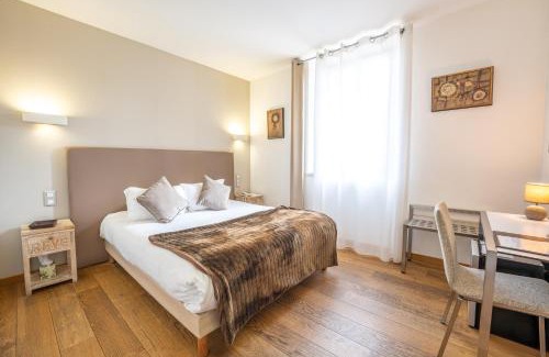 Tarascon-sur-Ariege Hôtel | Le Manoir d'Agnès Logis hôtel restaurant