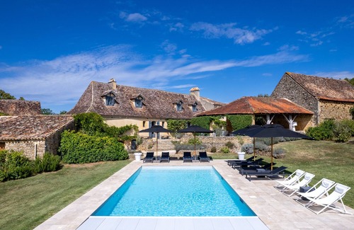 Sainte Croix de Beaumont Maison | Le Mas: luxe 5 étoiles avec piscine privée chauffée et vue imprenable