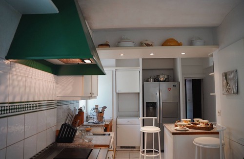 Cavaillon Maison | Le Mas des Chevaux, Authentic Provencal Mas with swimming pool for 12 people