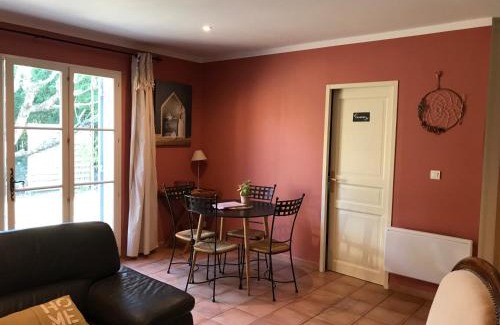 Loriol-du-Comtat Maison | Le Mas Mérindol Gîte Cerise