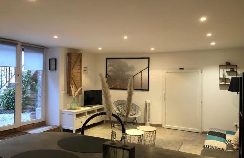Seynes Appartement | Le MasDinina Superbe studio entièrement rénové