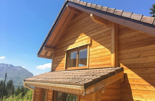 Talloires-Montmin Chalet De Ski | Le Mazot - Chalet confortable - calme et vue