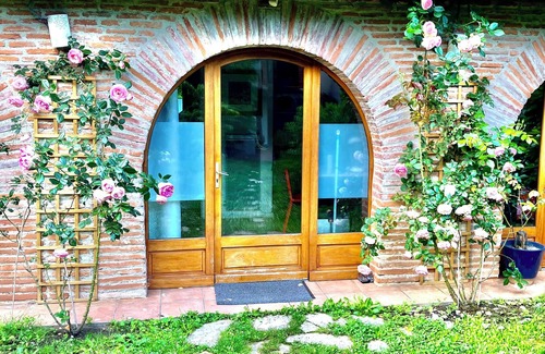 Minimes - Barriere de Paris Maison | Le Merle Rose, maison sur jardin, au calme et près du centre