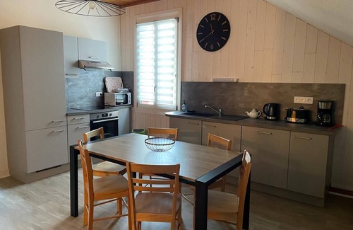 Montperreux Appartement | LE MILAN ROYAL APPARTEMENT DANS PROPRIETE DE CARACTERE