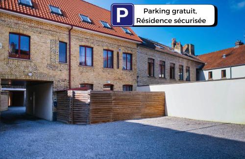 Saint-Omer Appartement | Le Moment Bien-Être - jacuzzi privatif, terrasse et parking gratuit au centre de Saint-Omer