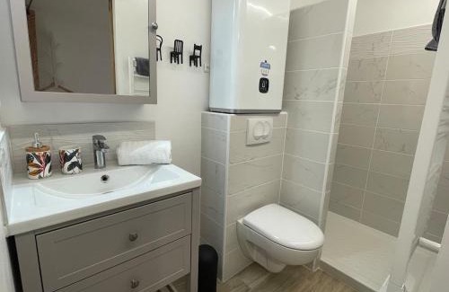 Gleize Appartement | Le Morgon, Studio Confort à Gleizé, proche Villefranche et Limas
