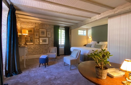Champagnac-de-Belair Hôtel | Le Moulin Du Roc