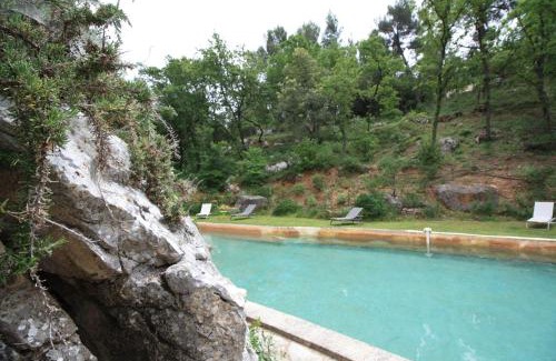 Saint-Antonin-sur-Bayon Lit Et Petit-Déjeuner | Le Moulin en Provence