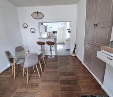 Chinon Appartement | Le murier ensoleillé