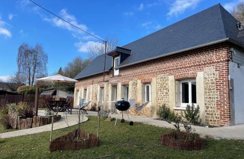 Valmont Maison | Le Nice Valmontais - draps et serviettes sur demande