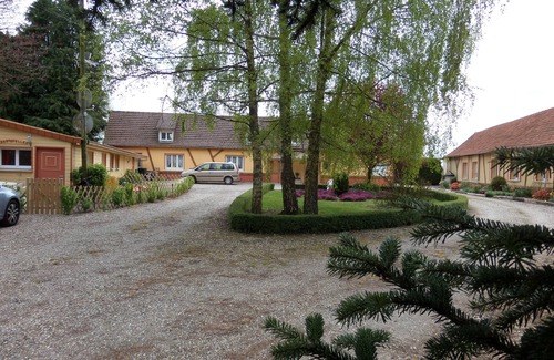 Avesnes-en-Val Appartement | Domaine proche de la mer, mini ferme et jeux