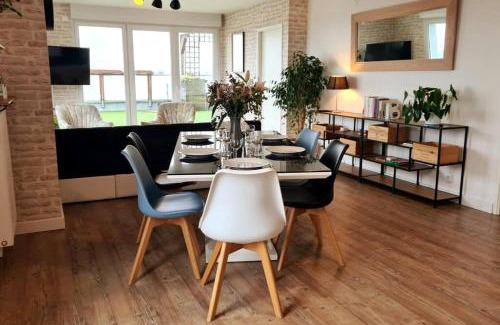 Ranzay-Grand Clos Appartement | Le Nid : Rooftop moderne surplombant la ville
