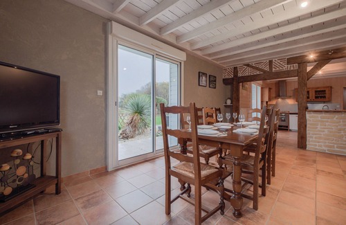 Saint-Pierre-la-Cour Maison | Le Noé - Campagne - Etang