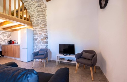 Fraissinet-de-Fourques Maison | Le P'tit Pelet - FRAISSINET-DE-FOURQUES