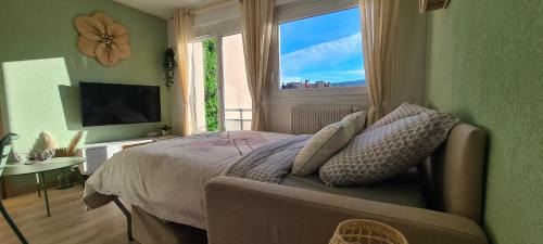 Pontarlier Appartement | Le p'tit Saint-Pierre - Centre ville - Parking