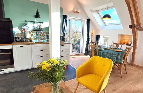 Barbery Appartement | "Le P'Tit Vert", Loft convivial à la campagne près de CAEN, terrasse sur pilotis