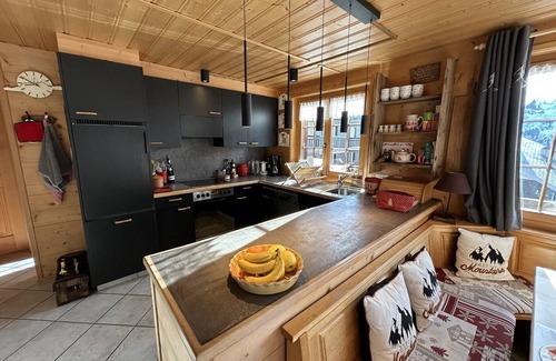 Val d'Illiez Chalet De Ski | Le Pacheu - next to the skislopes of Les Crosets