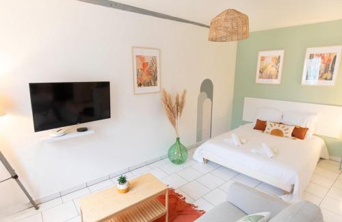 Evreux Appartement | Le Panama - 5 min du centre, 500m2 de jardin