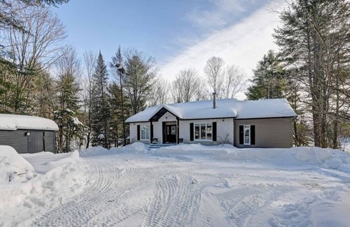 Sainte-Marcelline-de-Kildare Maison | Le Panda -SPA- Bord du Lac Morin- Billard