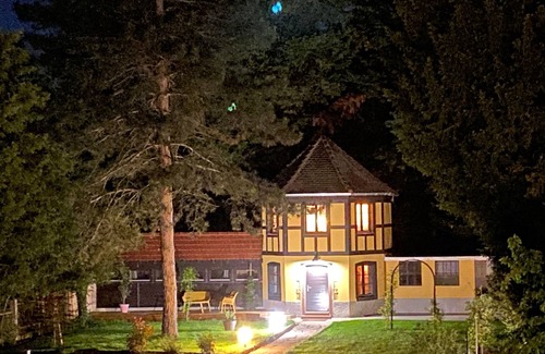 Ostheim Maison | Le Parc du Séquoia, une parenthèse buissonnière dans un ancien Rucher