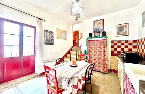 Sommieres Appartement | Le Parvis, charme atypique