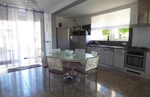 Saint-Vincent-Rive-d'Olt Maison | LE PATIO DU BARRY - SAINT-VINCENT-RIVE-D'OLT
