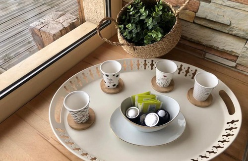Besancon Appartement | - Le Patio - Calme, Chaleureux, Unique