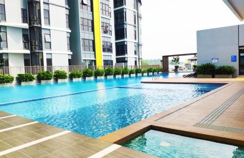 Bandar Puteri Puchong Appartement | Le Pavilion by Salaam Suites, 5 pax, near Setiawalk