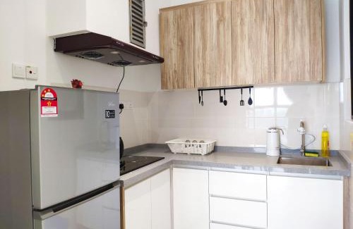 Bandar Puteri Puchong Appartement | Le Pavilion by Salaam Suites, 5 pax, near Setiawalk