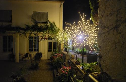 Bagneres-de-Bigorre Maison | Le Pavillon de l'Intemporelle Bagnères de Bigorre